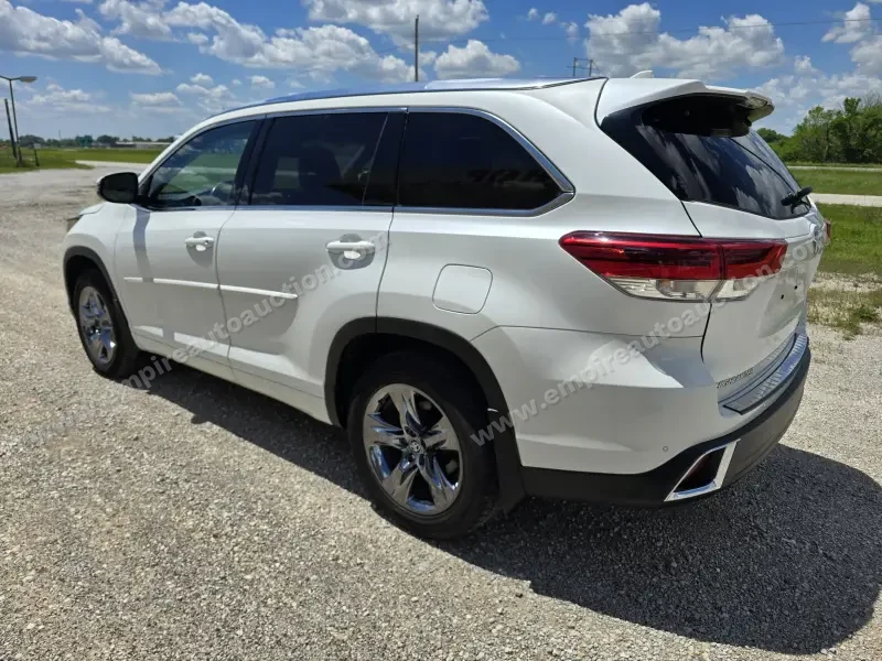 2018 Toyota Highlander Limited AWD photo 36
