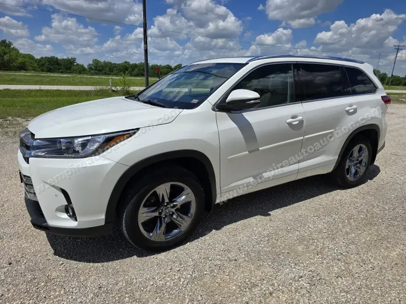 2018 Toyota Highlander Limited AWD photo 41