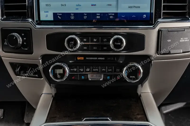 2022 Ford F250 Lariat photo 11