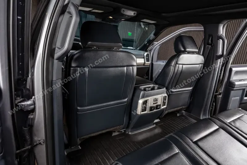 2022 Ford F250 Lariat photo 29