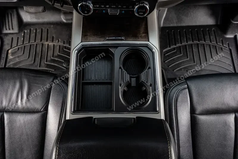 2022 Ford F250 Lariat photo 19