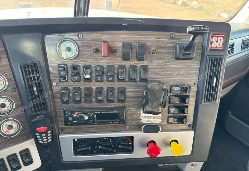 2013 Freightliner Coronado Dump Truck photo 46