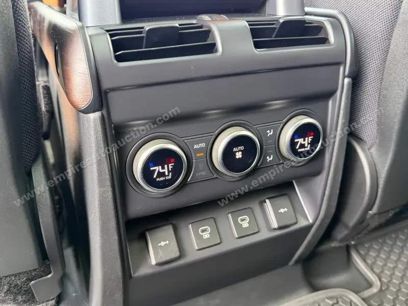 2021 Land Rover Defender 110 X Sport photo 20