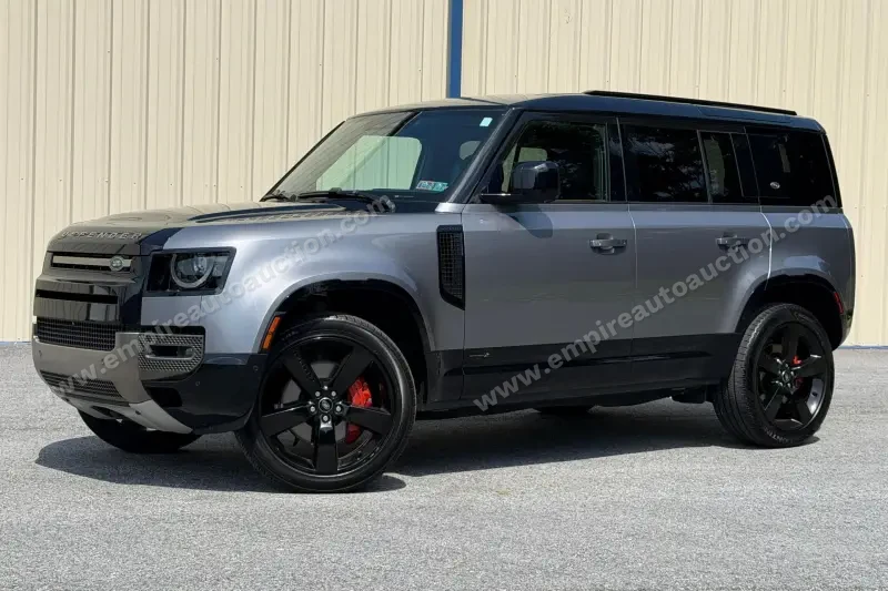 2021 Land Rover Defender 110 X Sport photo 1