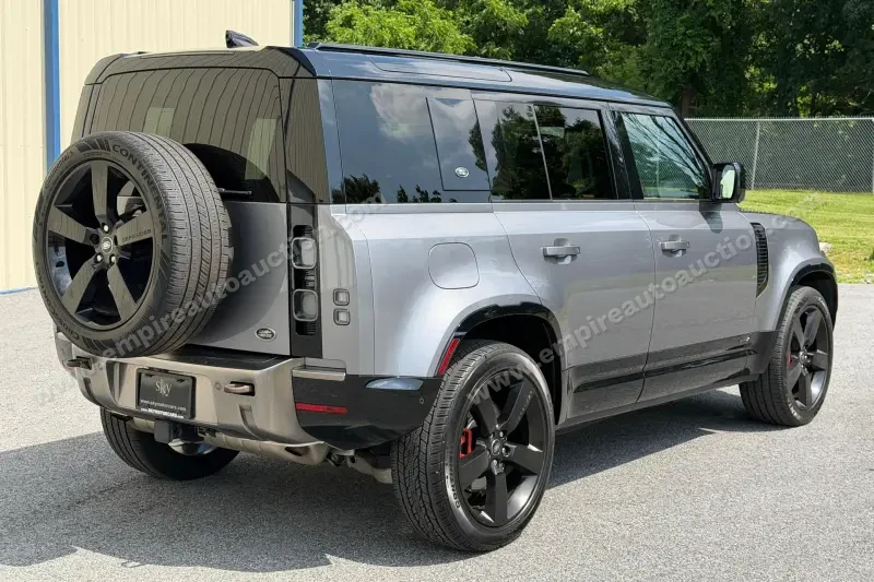 2021 Land Rover Defender 110 X Sport photo 82