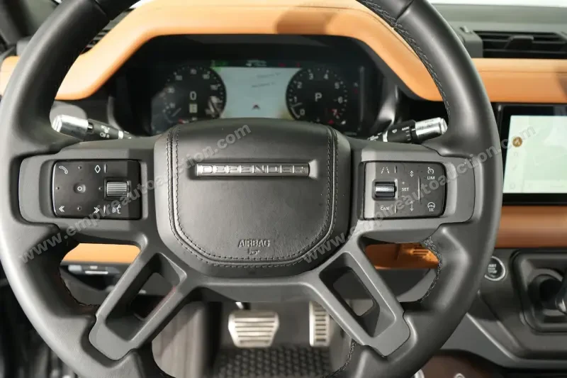 2021 Land Rover Defender 110 X Sport photo 35