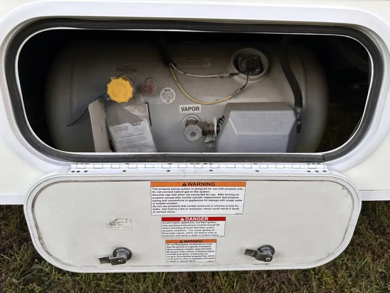 2018 Winnebago Spirit 25B photo 34
