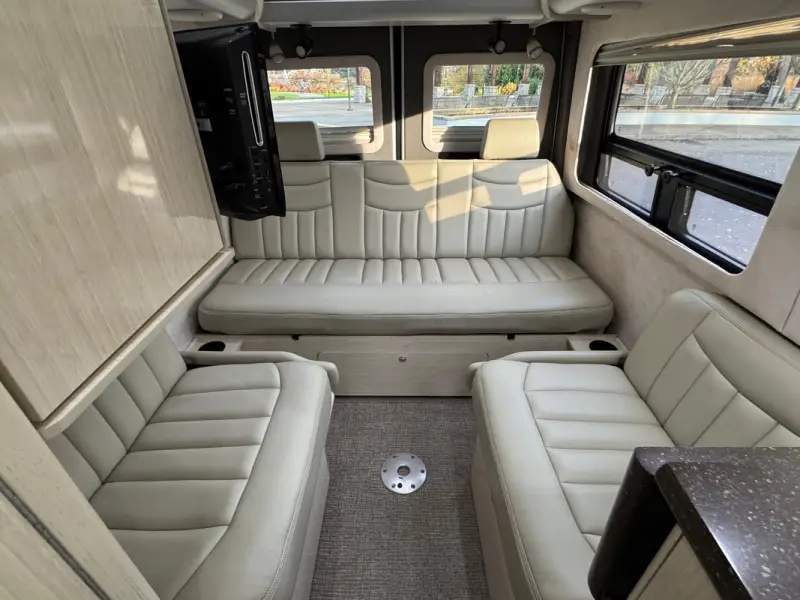 2011 Airstream Interstate 3500 Lounge photo 16