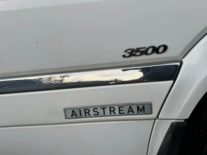2011 Airstream Interstate 3500 Lounge photo 40