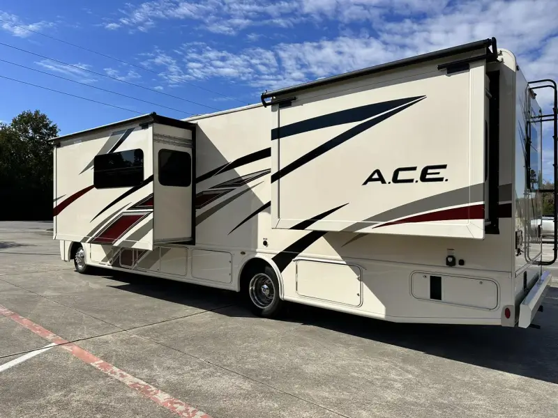 2020 Thor ACE 33.1 photo 48