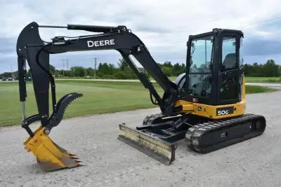 2013 John Deere 50G