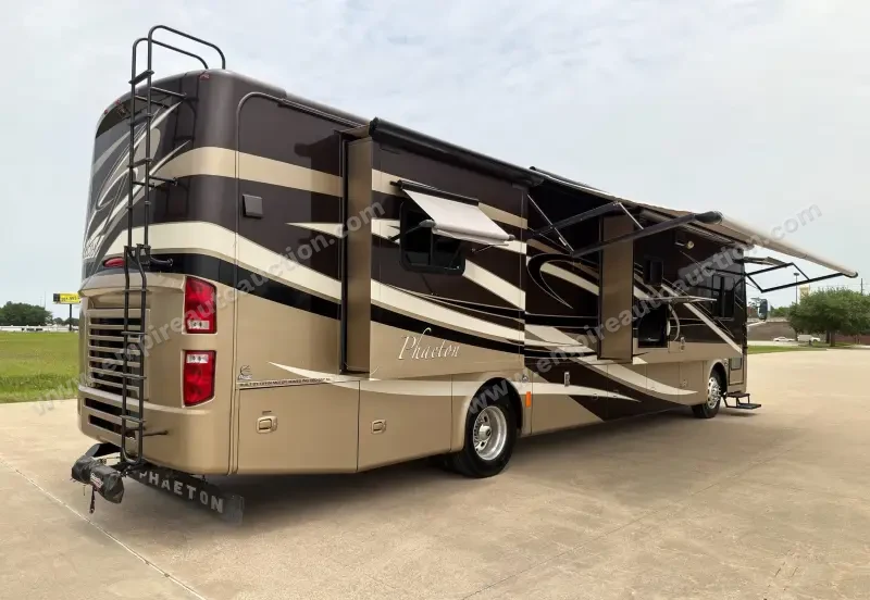 2011 Tiffin Phaeton 40QTH photo 10