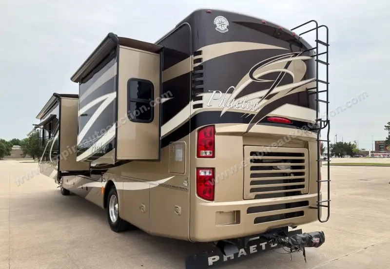 2011 Tiffin Phaeton 40QTH photo 8