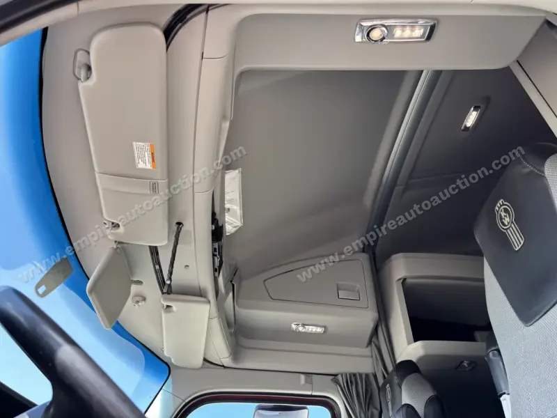 2021 Kenworth T680 photo 14