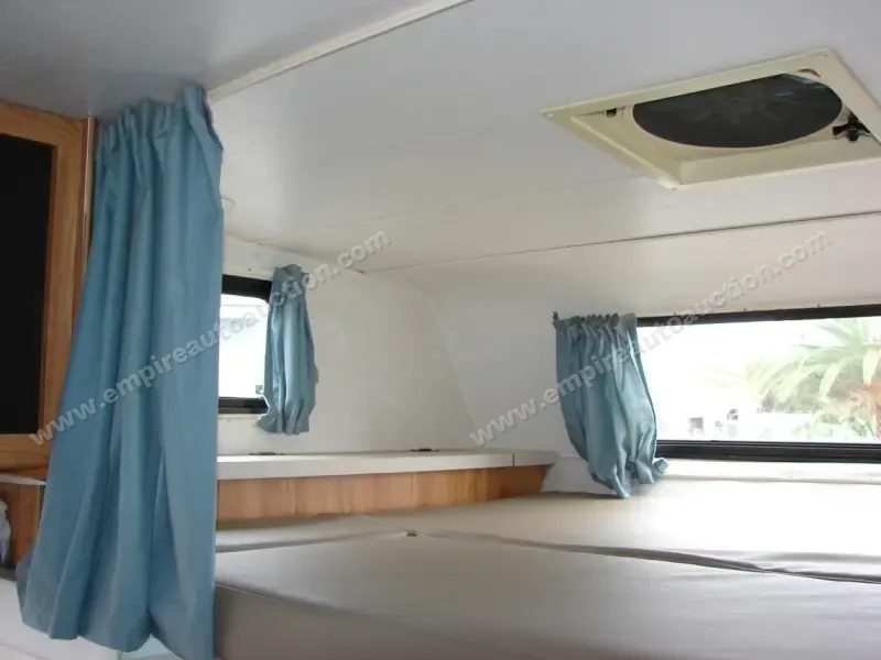 1999 Coachmen Catalina Sport photo 13