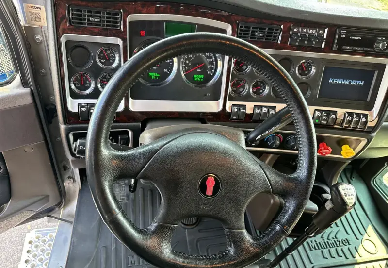 2022 Kenworth W900 photo 32