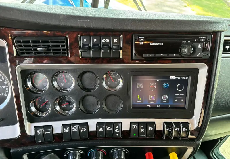 2022 Kenworth W900 photo 37