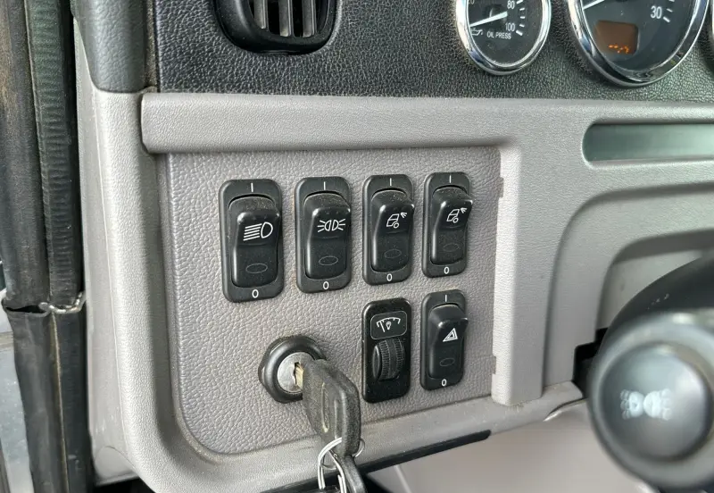 2021 Peterbilt 389 photo 37