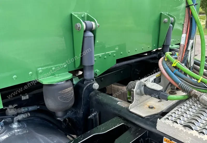 2021 Peterbilt 389 photo 10