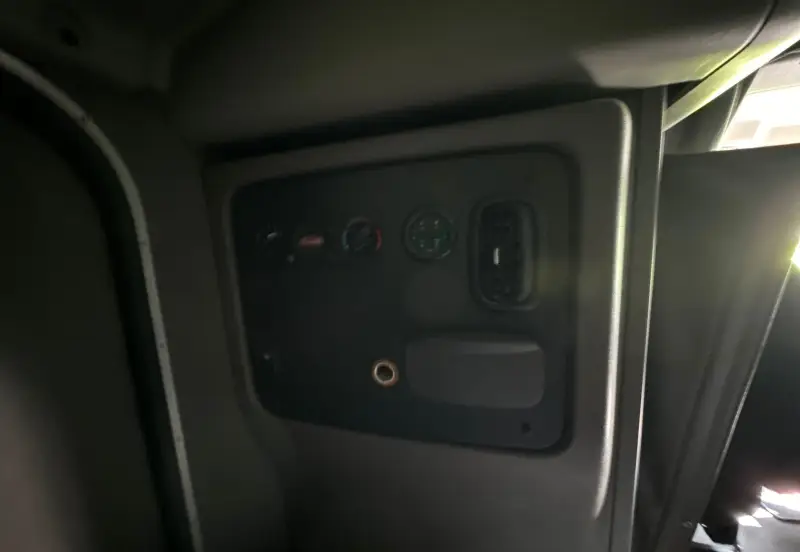 2021 Peterbilt 389 photo 50