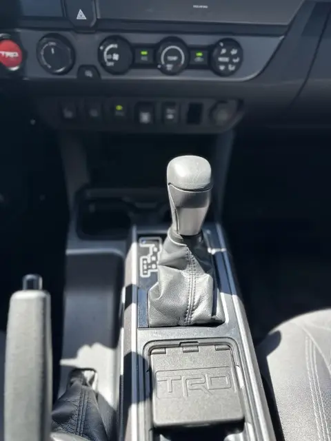 2021 Toyota Tacoma Double Cab TRD Off-Road photo 12