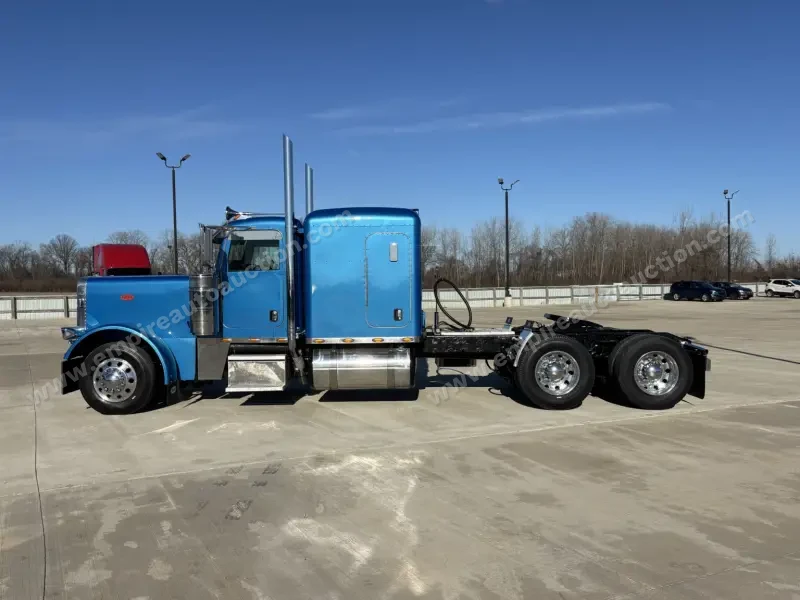 2007 Peterbilt 379EXHD photo 24