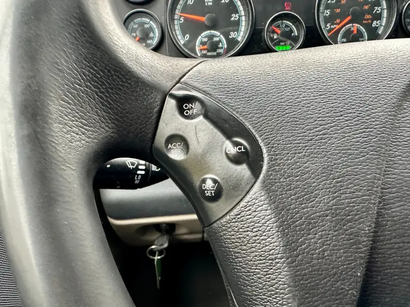 2018 Freightliner Cascadia 125 Evolution Sleeper photo 38