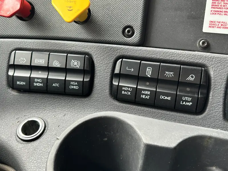 2018 Freightliner Cascadia 125 Evolution Sleeper photo 32