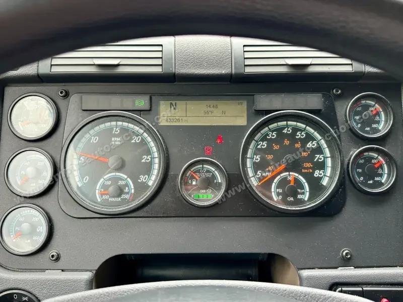 2018 Freightliner Cascadia 125 Evolution Sleeper photo 26