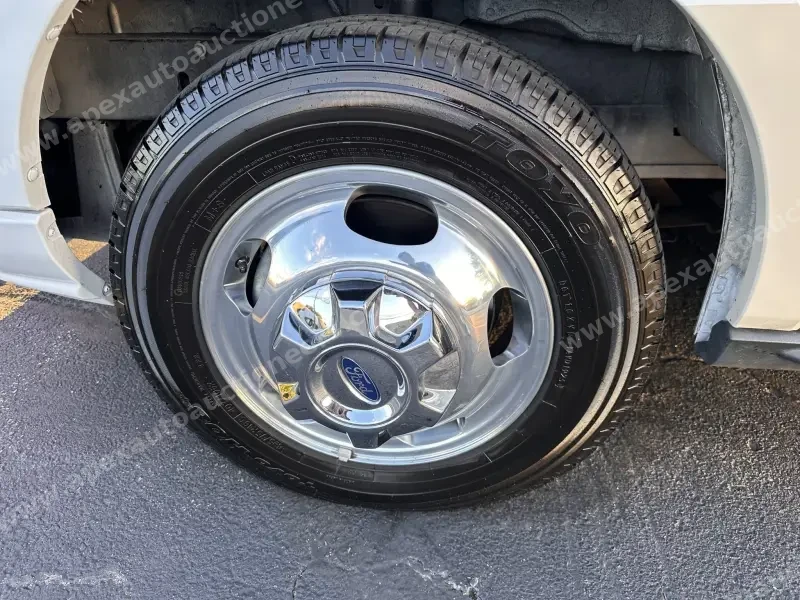 2018 Thor Motor Coach Compass 23TB photo 55