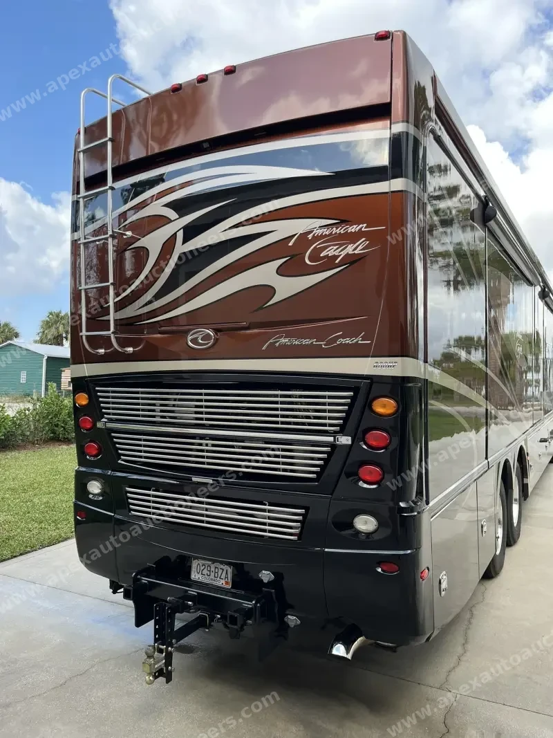 2012 American Eagle 45T Motorcoach photo 14