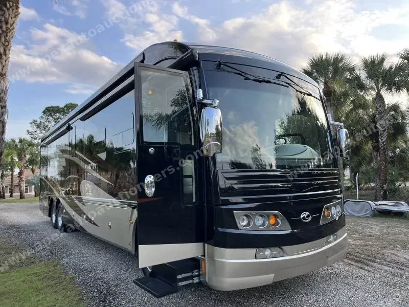 2012 American Eagle 45T Motorcoach photo 11