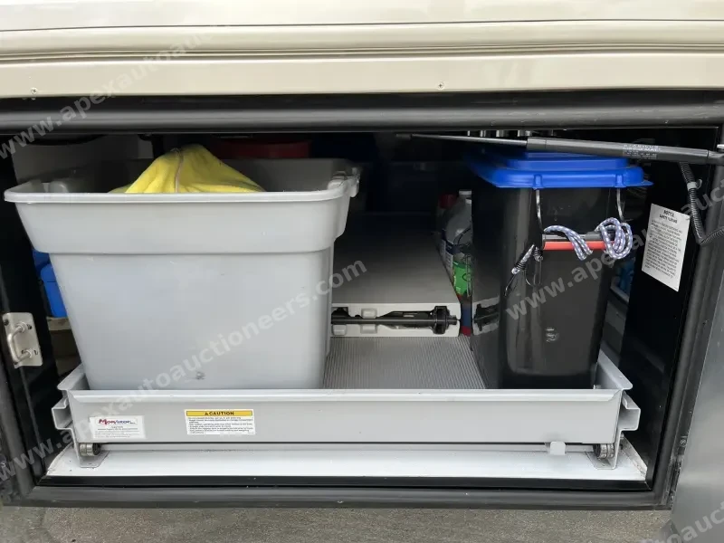 2012 American Eagle 45T Motorcoach photo 20