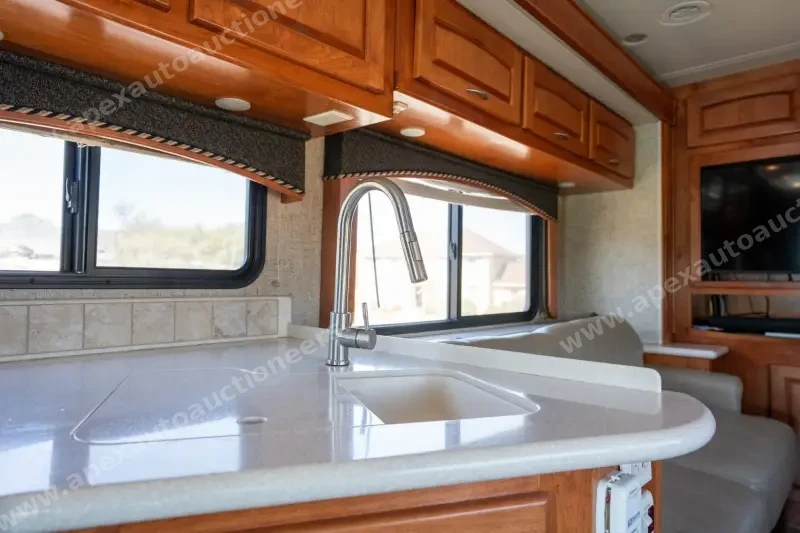 2010 Monaco Diplomat 42SQK photo 155