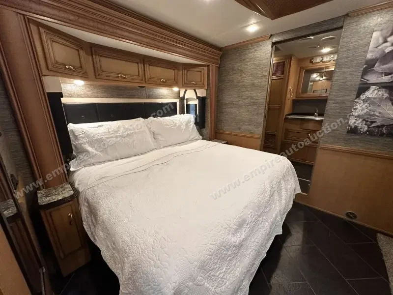 2015 Newmar Ventana 3807 photo 47