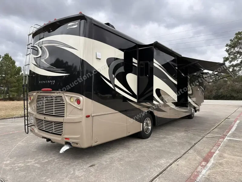 2015 Newmar Ventana 3807 photo 10