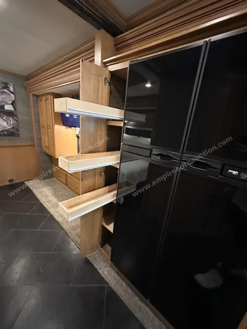 2015 Newmar Ventana 3807 photo 49