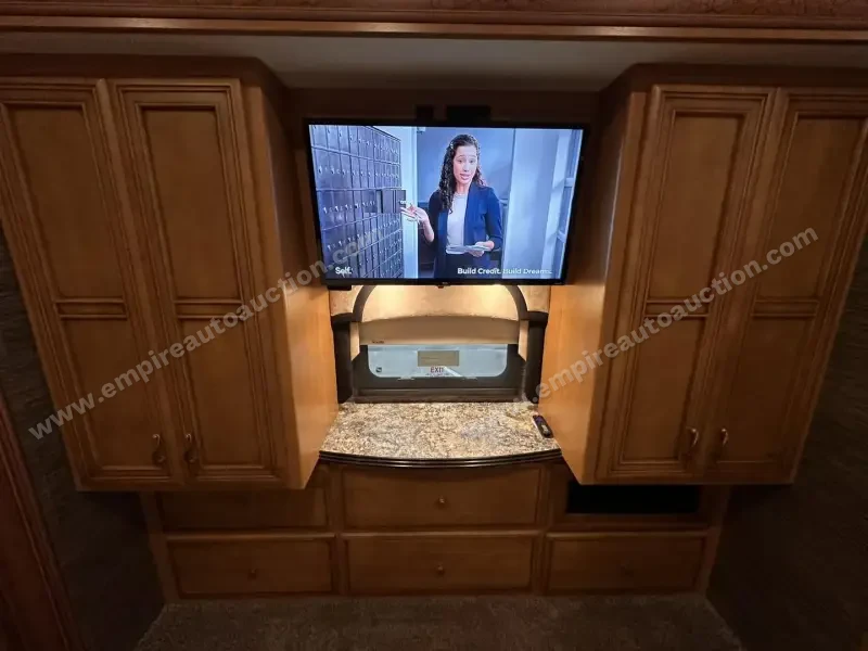 2015 Newmar Ventana 3807 photo 50