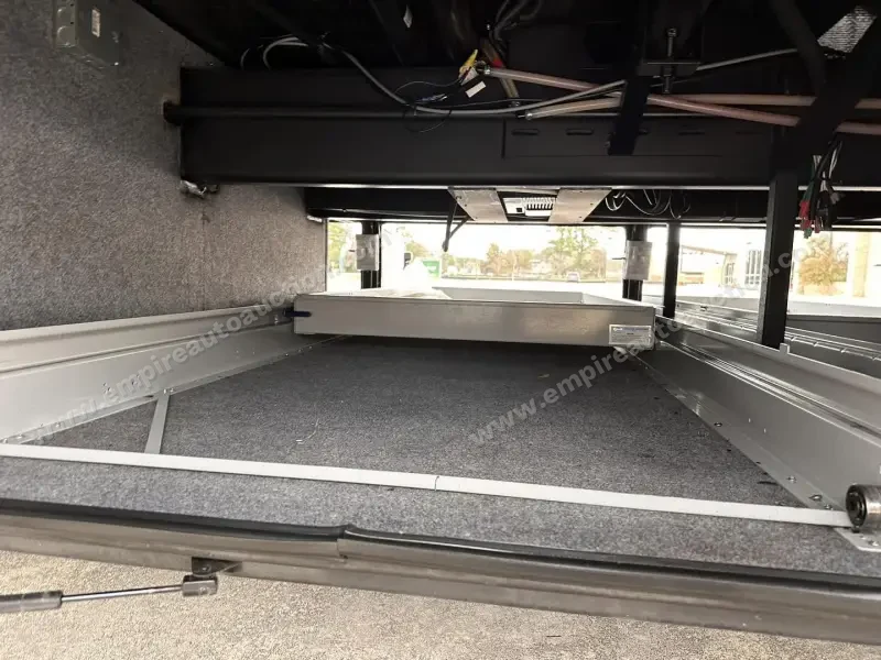 2015 Newmar Ventana 3807 photo 29