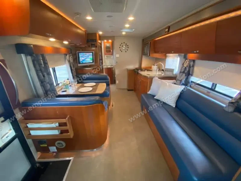 2009 Fleetwood Pulse 24a photo 15