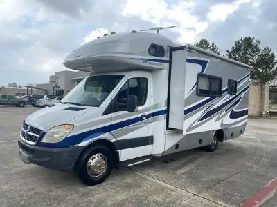 2009 Fleetwood Pulse 24a