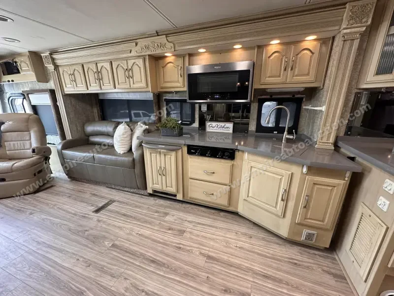 2007 Coachmen Sportscoach Legend 40 photo 32