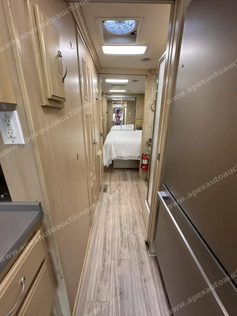 2007 Coachmen Sportscoach Legend 40 photo 41