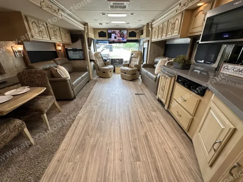 2007 Coachmen Sportscoach Legend 40 photo 57