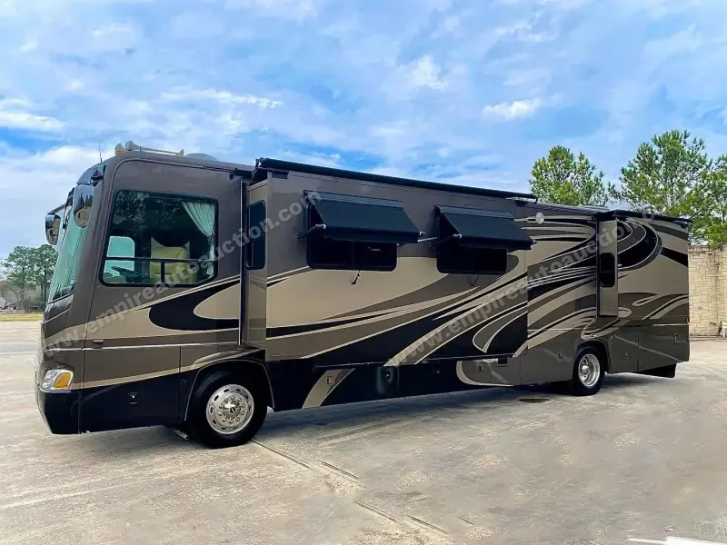 2007 Coachmen Sportscoach Legend 40 photo 6