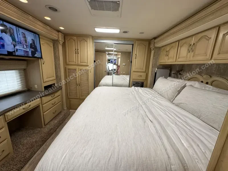 2007 Coachmen Sportscoach Legend 40 photo 50