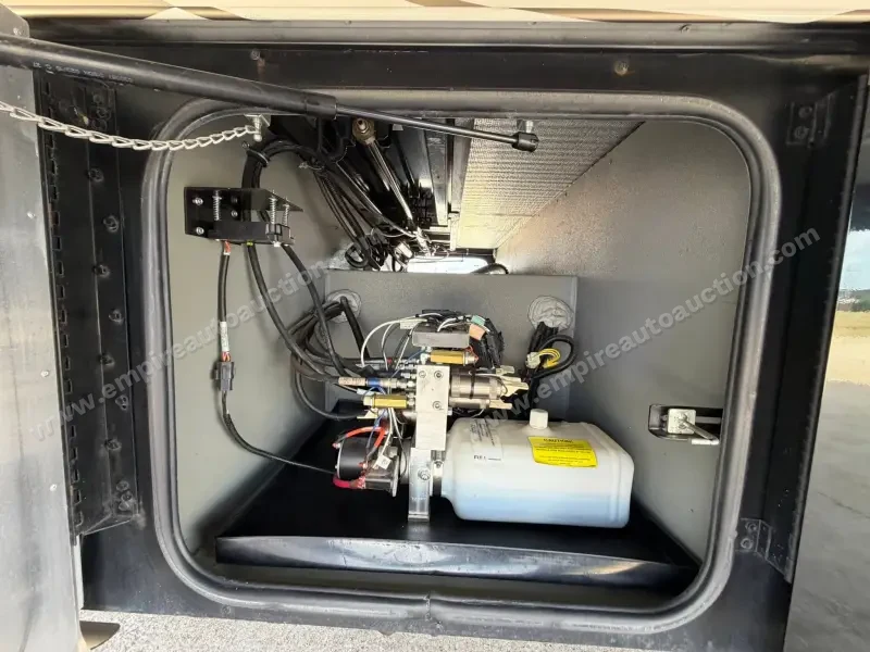 2015 Tiffin Allegro Bay 32 photo 24