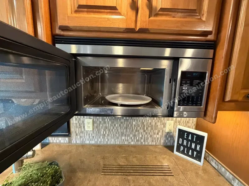 2015 Tiffin Allegro Bay 32 photo 48