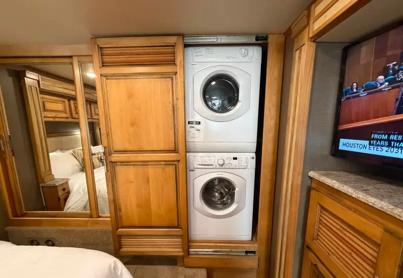 2018 Tiffin Allegro Red 37PA photo 26