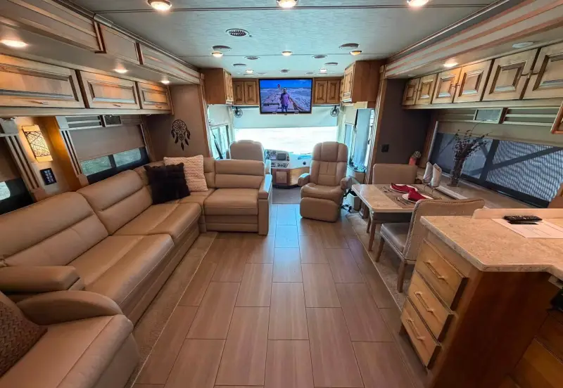 2018 Tiffin Allegro Red 37PA photo 4